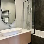 Apartment Forum *
